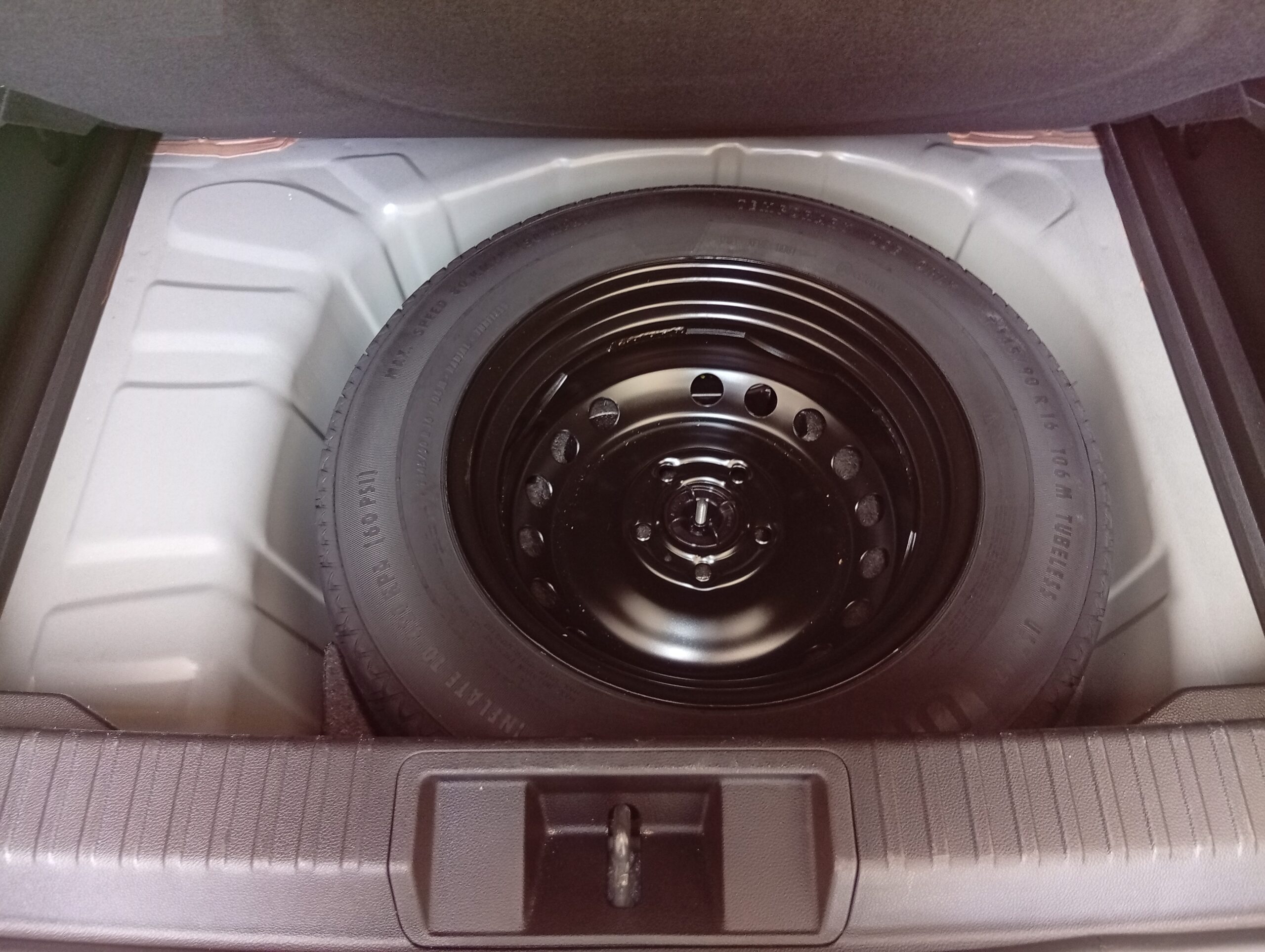 Renault new Captur 1,0 TCe 90cv Techno