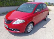 Lancia Ypsilon 1,2 Fire Gpl EcoChic 69cv Silver