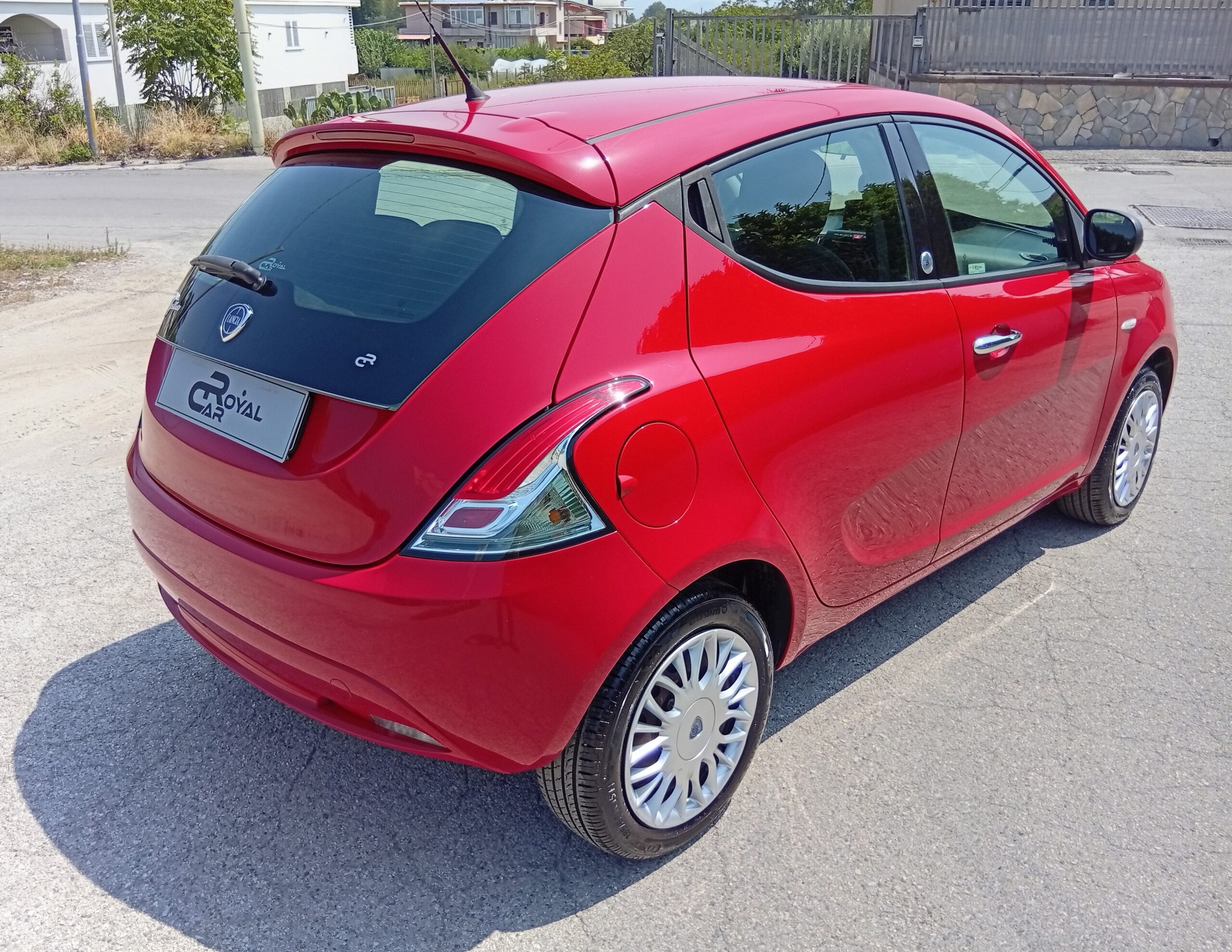 Lancia Ypsilon 1,2 Fire Gpl EcoChic 69cv Silver