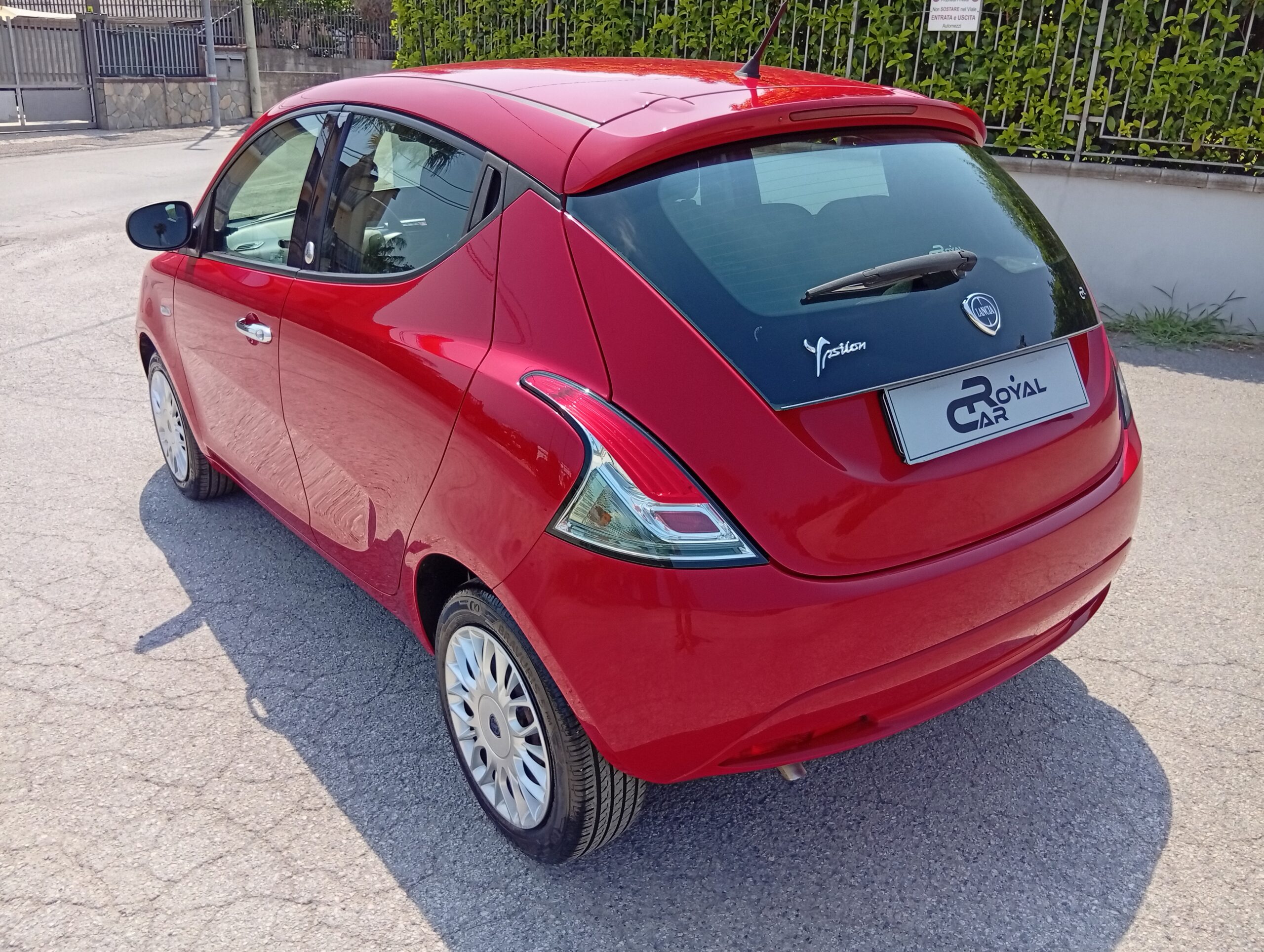 Lancia Ypsilon 1,2 Fire Gpl EcoChic 69cv Silver