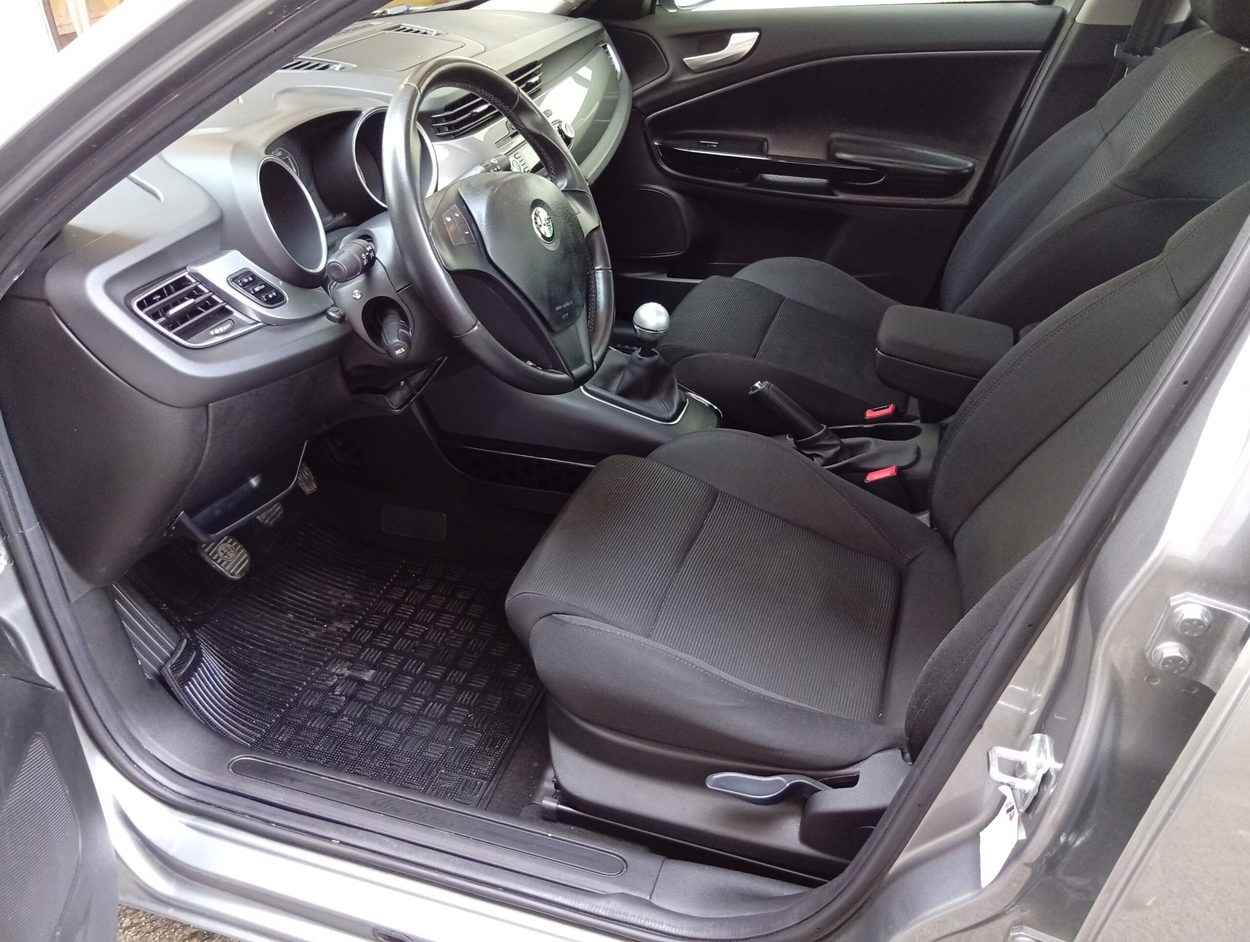 Alfa Romeo Giulietta 1,6 JTDm-2 105cv Progression